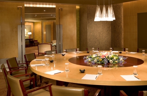 5F Platinum Suite - Dining Area