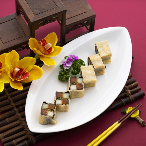 烏魚子沙拉捲-2