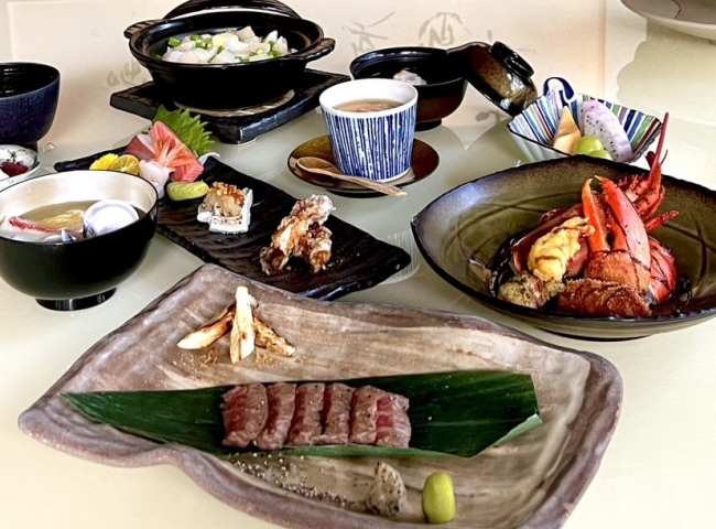 東西新鮮而且品質很好，服務也很到位，環境安靜舒服，還有庭院可以觀賞放鬆